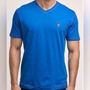 Robert Graham Damien Blue V-Neck Tee Skull Logo NWT Size S